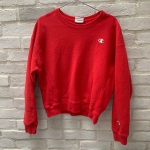 women’s crew neck